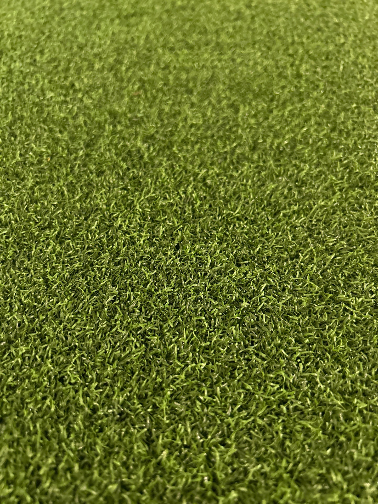 Chip Caddie Premium Turf